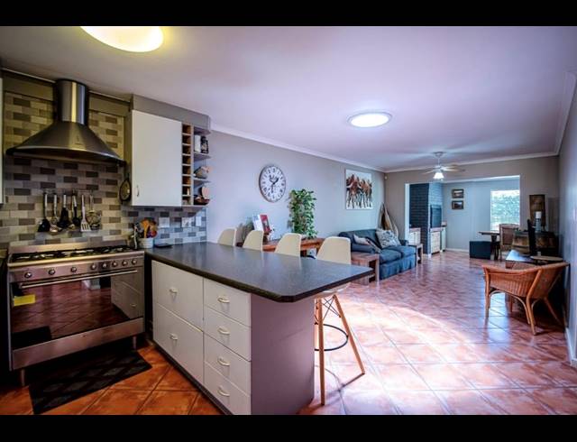 2 BEDROOM HOUSE SOLD IN SONSTRAAL HEIGHTS